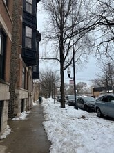 Building Photo - 4108 N Southport Ave