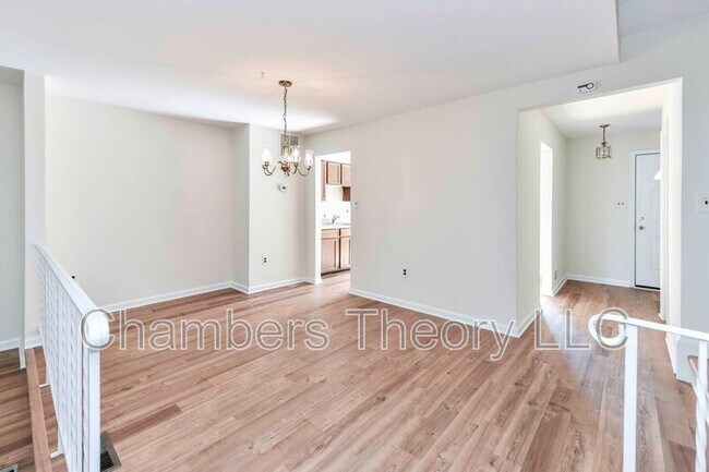 Building Photo - 7306 Eggar Woods Ln