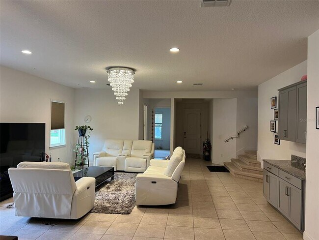 Foto del edificio - 13188 Stanthorne Ave