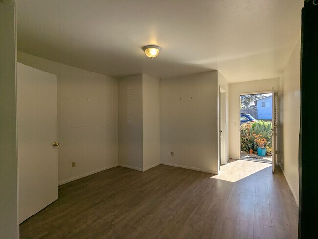 Foto del edificio - 1250 2nd St
