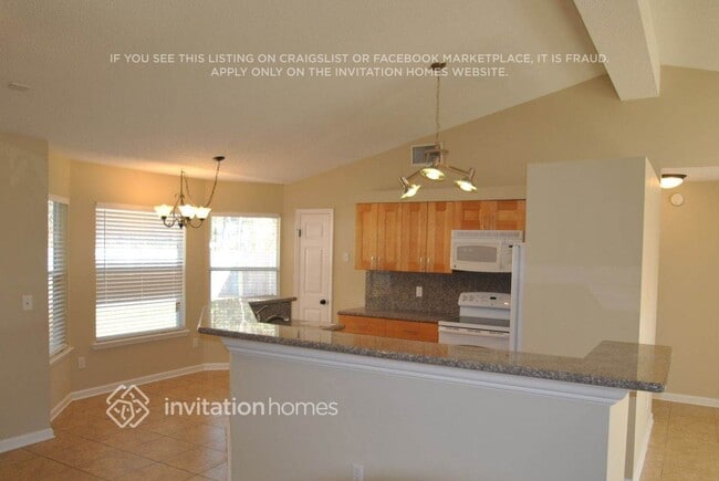 Building Photo - 4757 Goshawk Dr E