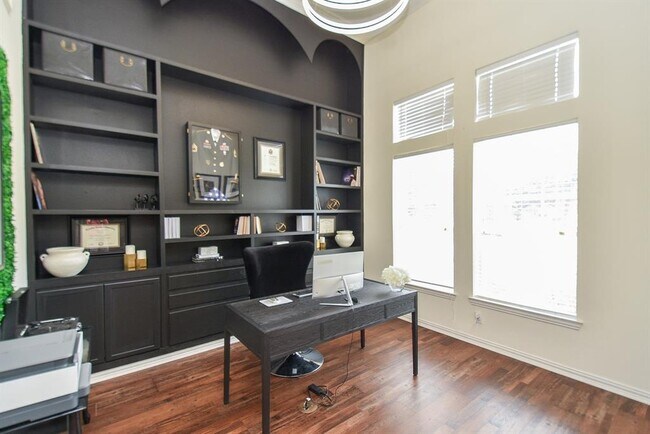 Building Photo - 11510 Cypresswood Trail Dr