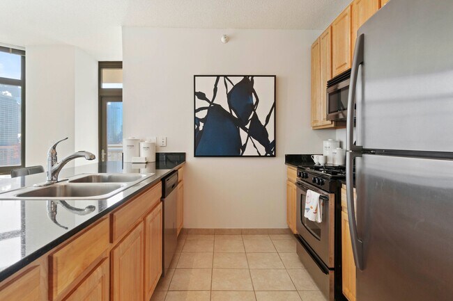 Foto del edificio - 357 N Desplaines St