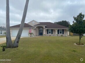 Building Photo - 3657 Oakbrook Ln