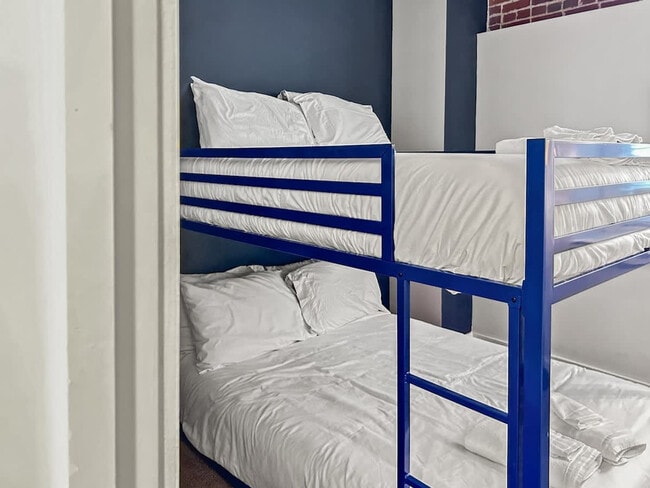 Building Photo - 1141 N 4th St