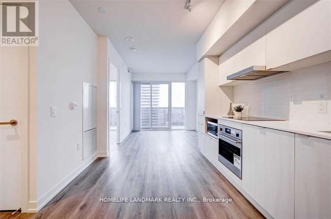 Building Photo - 138 Downes St