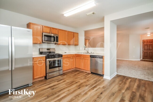 Foto del edificio - 17118 Carshalton Ct