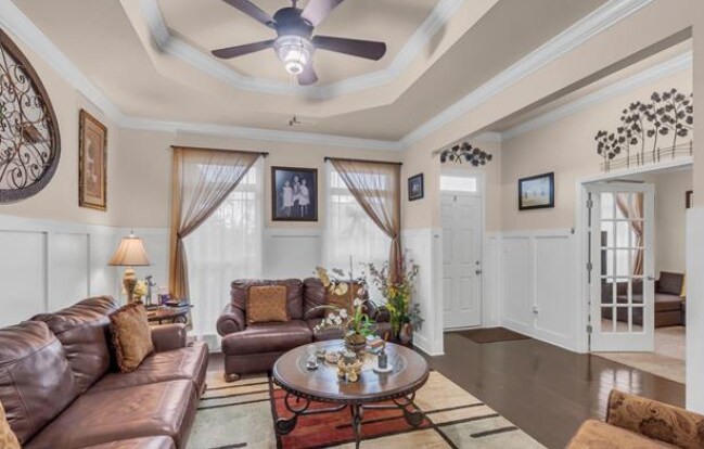 Foto del edificio - 117 Chesnut Heath Ct