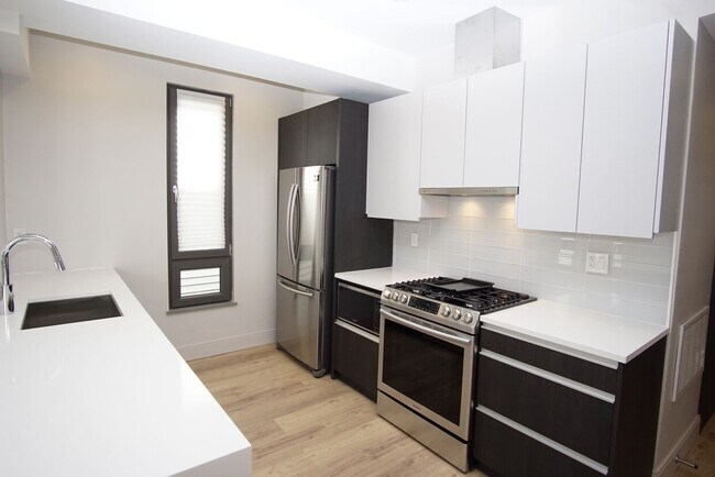 Foto del edificio - 86 Bromfield Rd