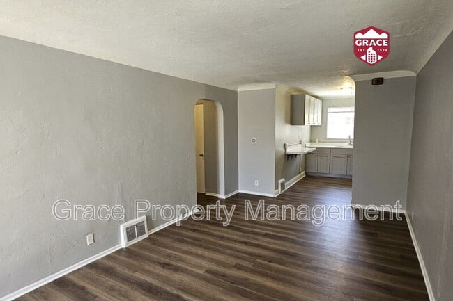 Photo - 1948 Oswego St Apartment