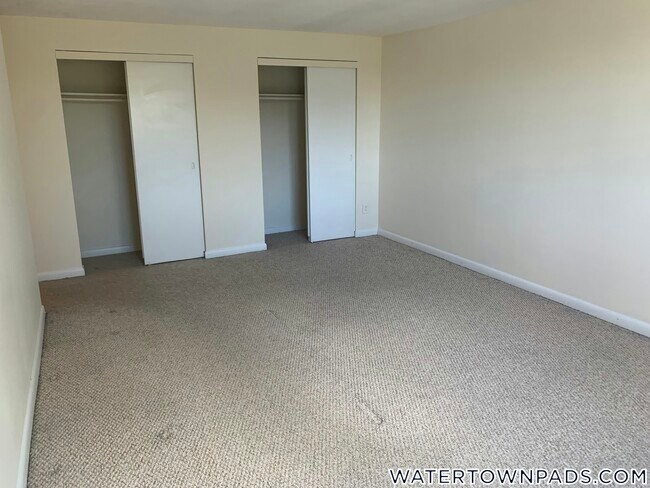 Foto del edificio - 245 Main St