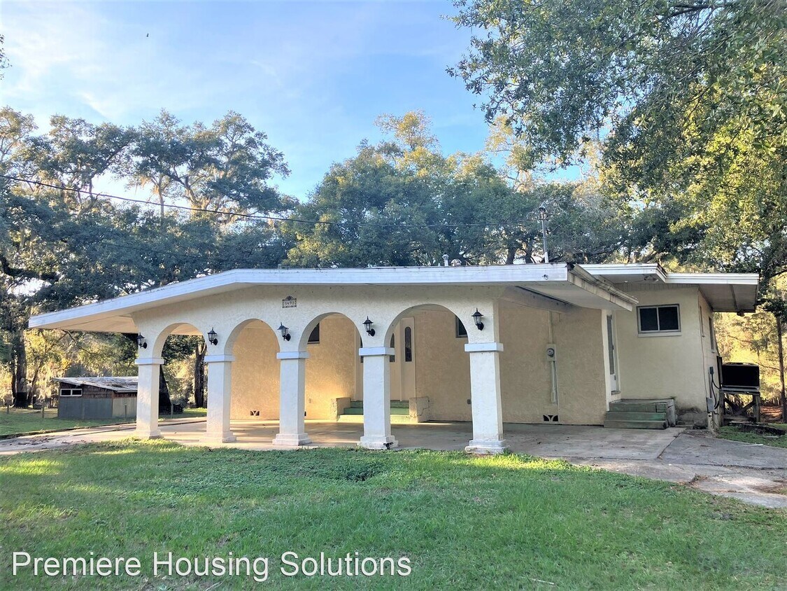 Foto principal - 3 br, 2 bath House - 3498 Riverdale Dr - R...