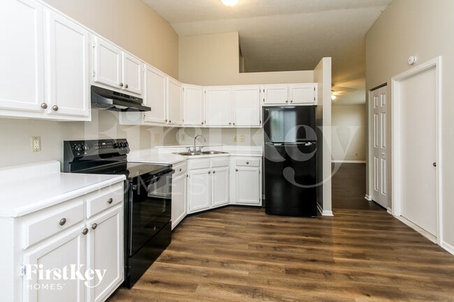 Building Photo - 3912 Truro Ct