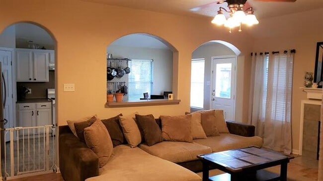 Building Photo - 2306 Hunter Park Ct, Conroe, TX, 77385