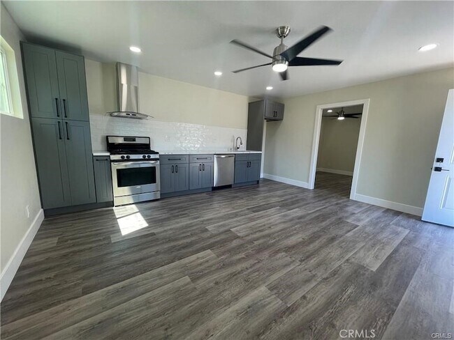 Foto del edificio - 2155 Summit Ave