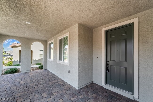 Building Photo - 3734 Battipaglia Ave