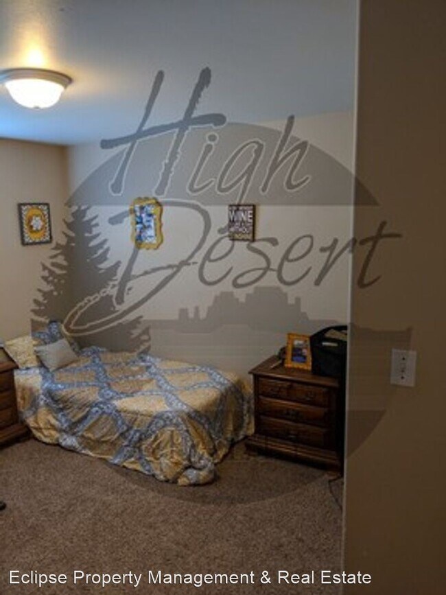 Foto del edificio - 3 br, 2 bath House - 488 Coronado Ct #A