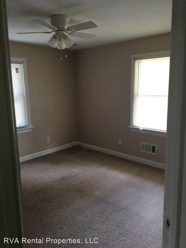 Foto del edificio - 3 br, 1 bath House - 5238 Jahnke Road