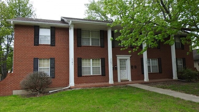 Building Photo - 7145 Sterling Avenue