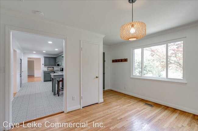 Building Photo - 3 br, 2 bath House - 1506 Bagwell Ave