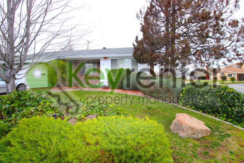 Foto principal - 2457 39th Ave