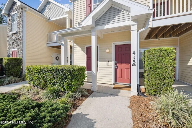 Building Photo - 575 Oakleaf Plantation PKWY Unit 415