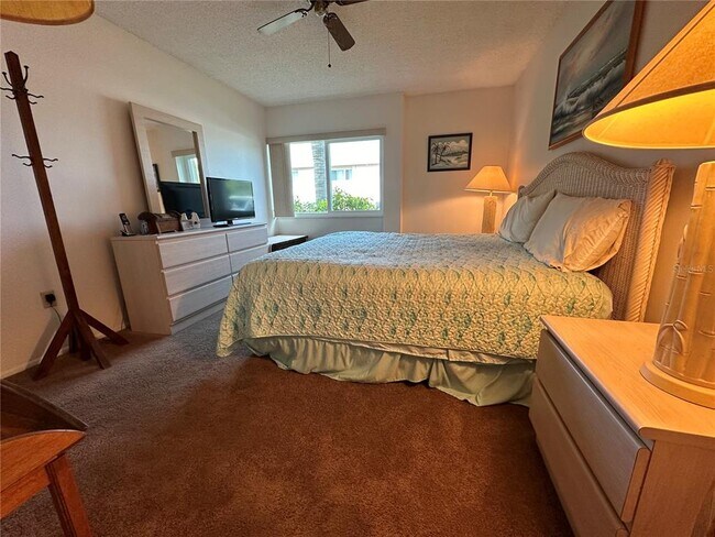 Foto del edificio - 2950 Clark Rd