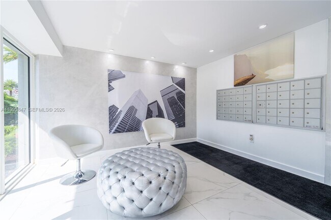 Foto del edificio - 720 Collins Ave