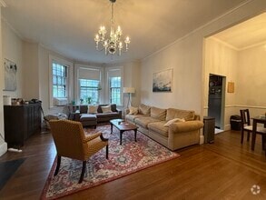 Building Photo - 236 Marlborough St