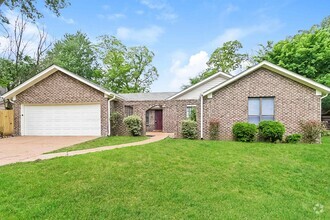 Building Photo - 3025 Wood Thrush Dr