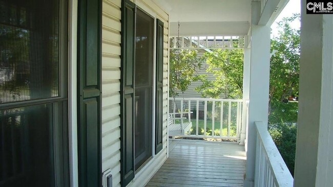 Building Photo - 120 Autumn Hill Ln