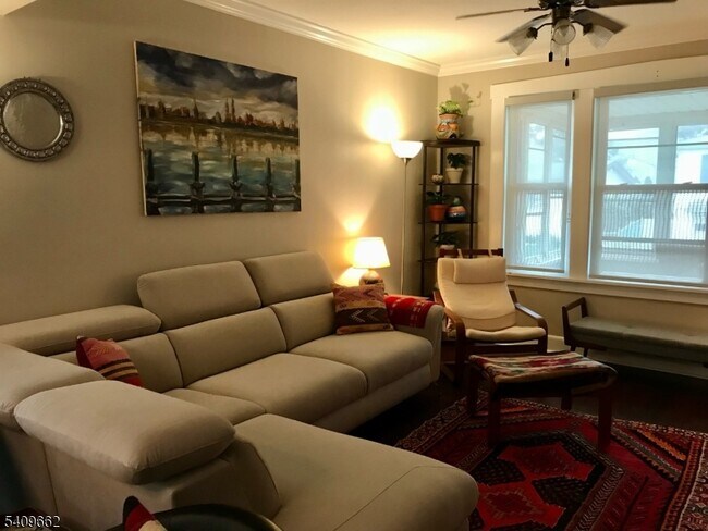 Building Photo - 145 Prescott Ave