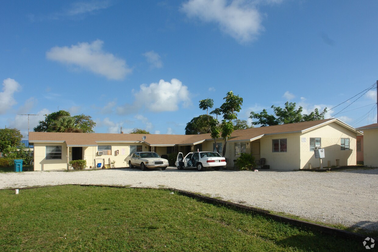 Primary Photo - East Boynton Apartments