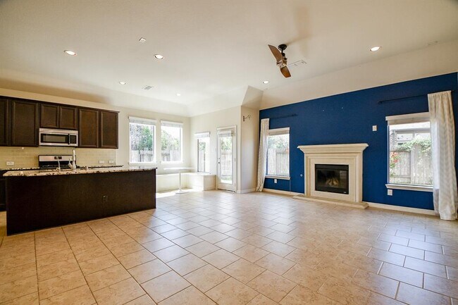 Foto del edificio - 27403 Bentridge Park Ln