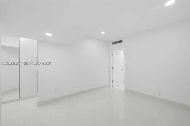 Building Photo - 22384 Thousand Pines Ln