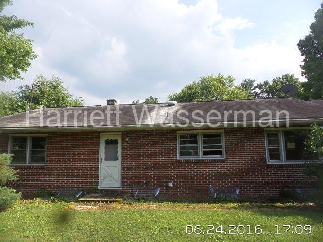 Primary Photo - 19110 Cherry Tree Dr