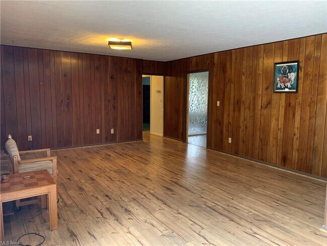 Foto del edificio - 119 Brentwood St