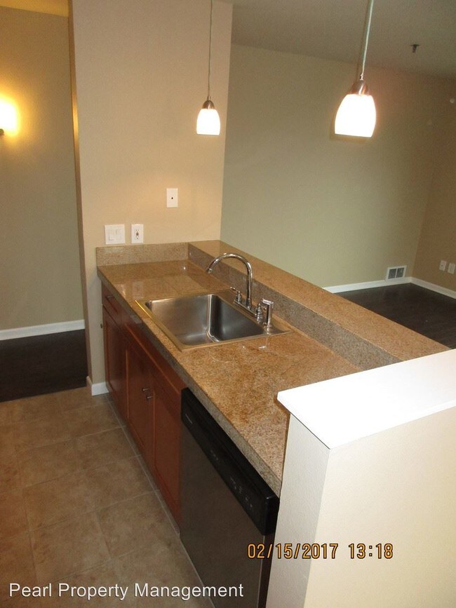 Foto del edificio - 310 NW Uptown Terrace
