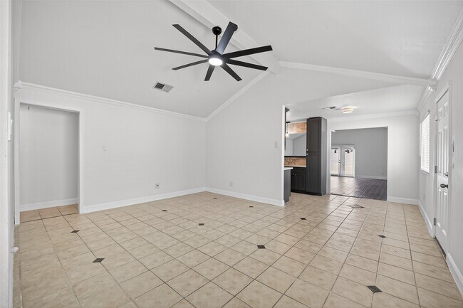 Foto del edificio - 13010 Abalone Way