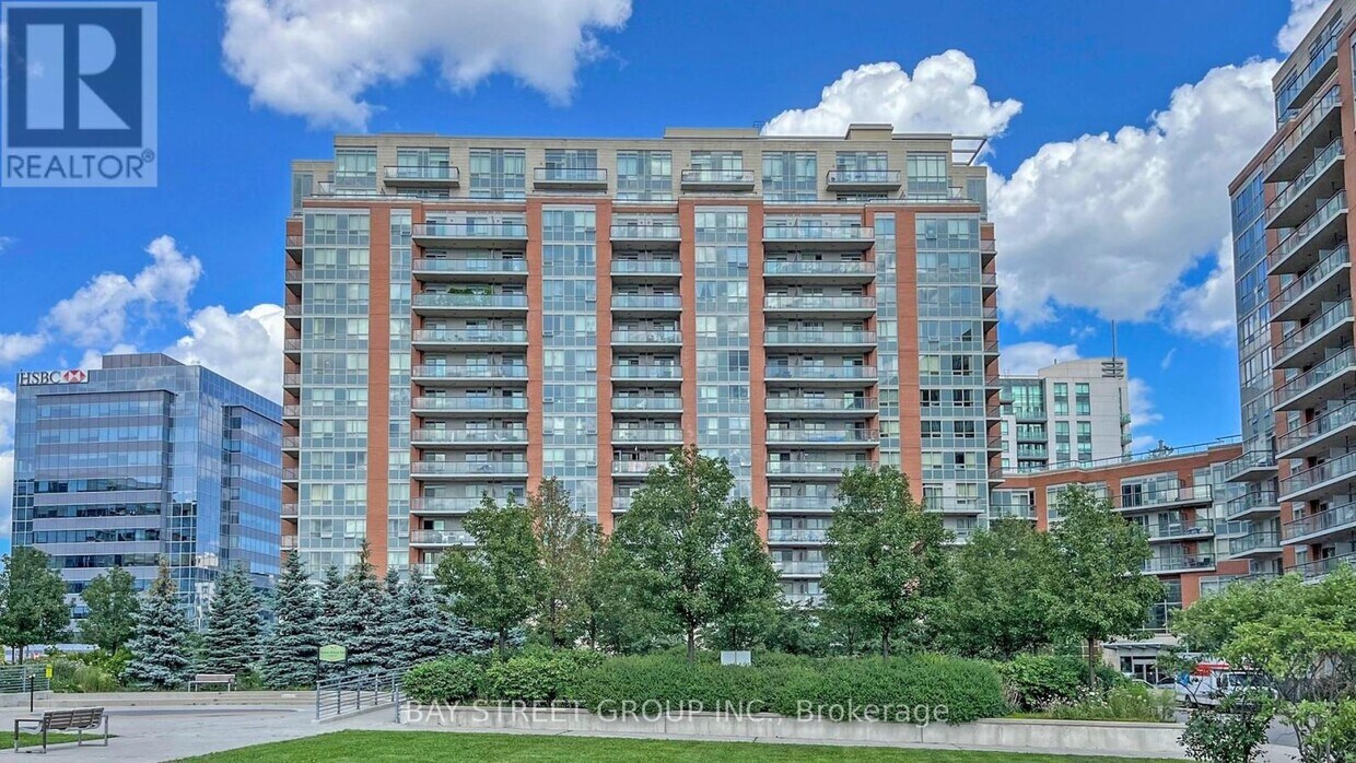Photo principale - H-60-960 S Town Centre Blvd