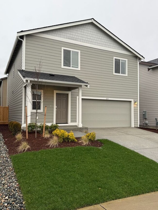 Building Photo - 1113 16th Dr