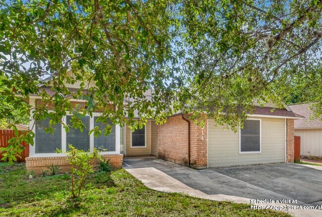 Building Photo - 8314 Clays Point