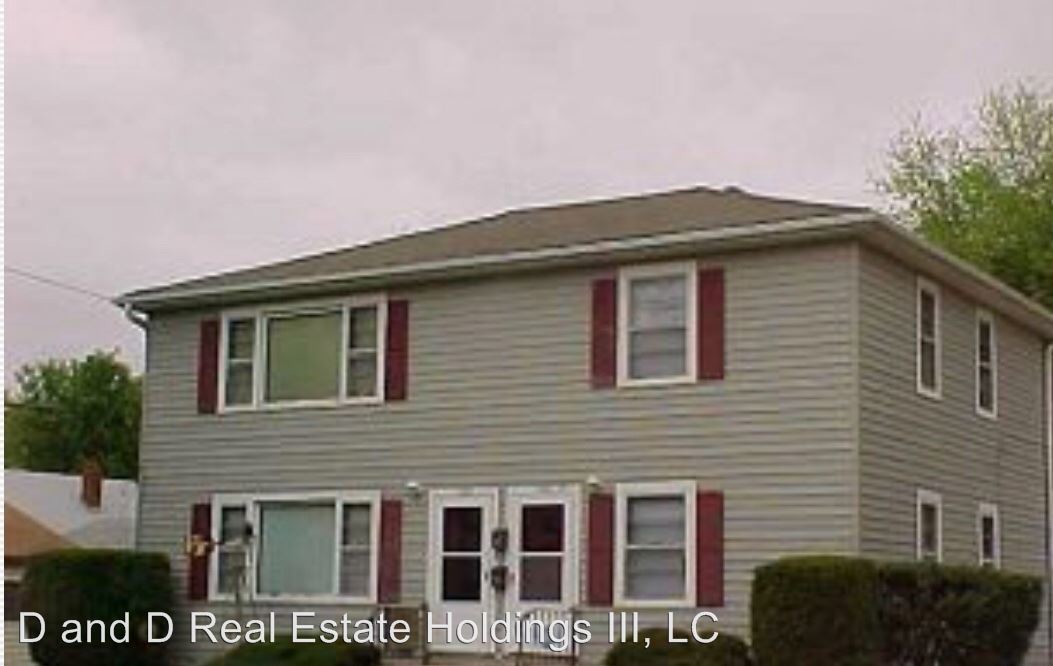 Primary Photo - 1380-13805 O Ave NE