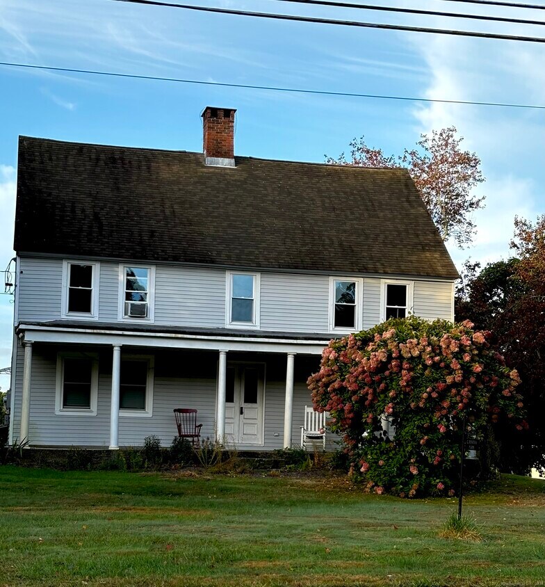 Primary Photo - 183 Old Hebron Rd