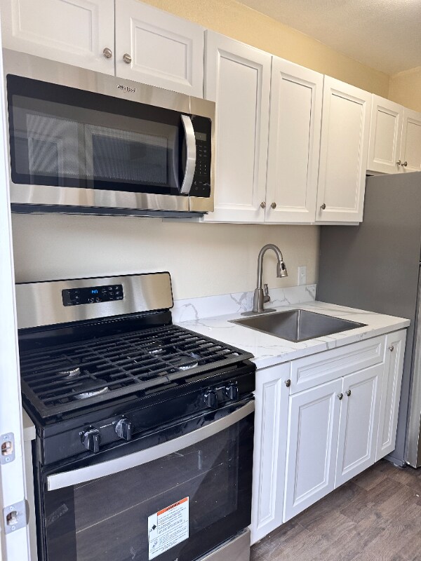 Foto principal - 106 Brookhollow Ct