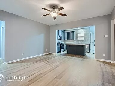 Building Photo - 3771 Olson Dr