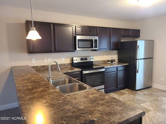 Building Photo - 209 E Murrow Ln
