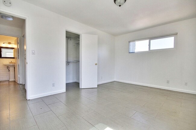 Foto del edificio - 6671 Sabado Tarde Rd