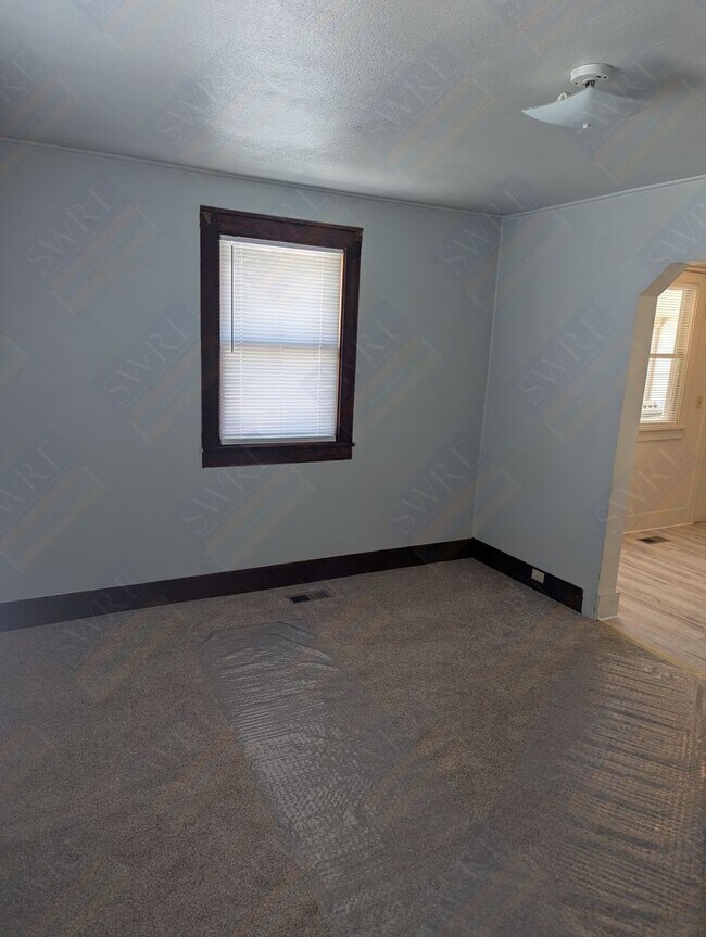 Building Photo - 1126 Edgar St