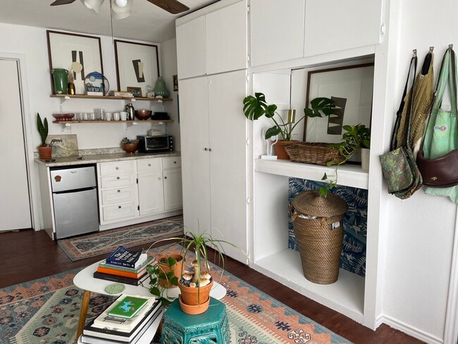 Building Photo - 4408 Dove Springs Dr